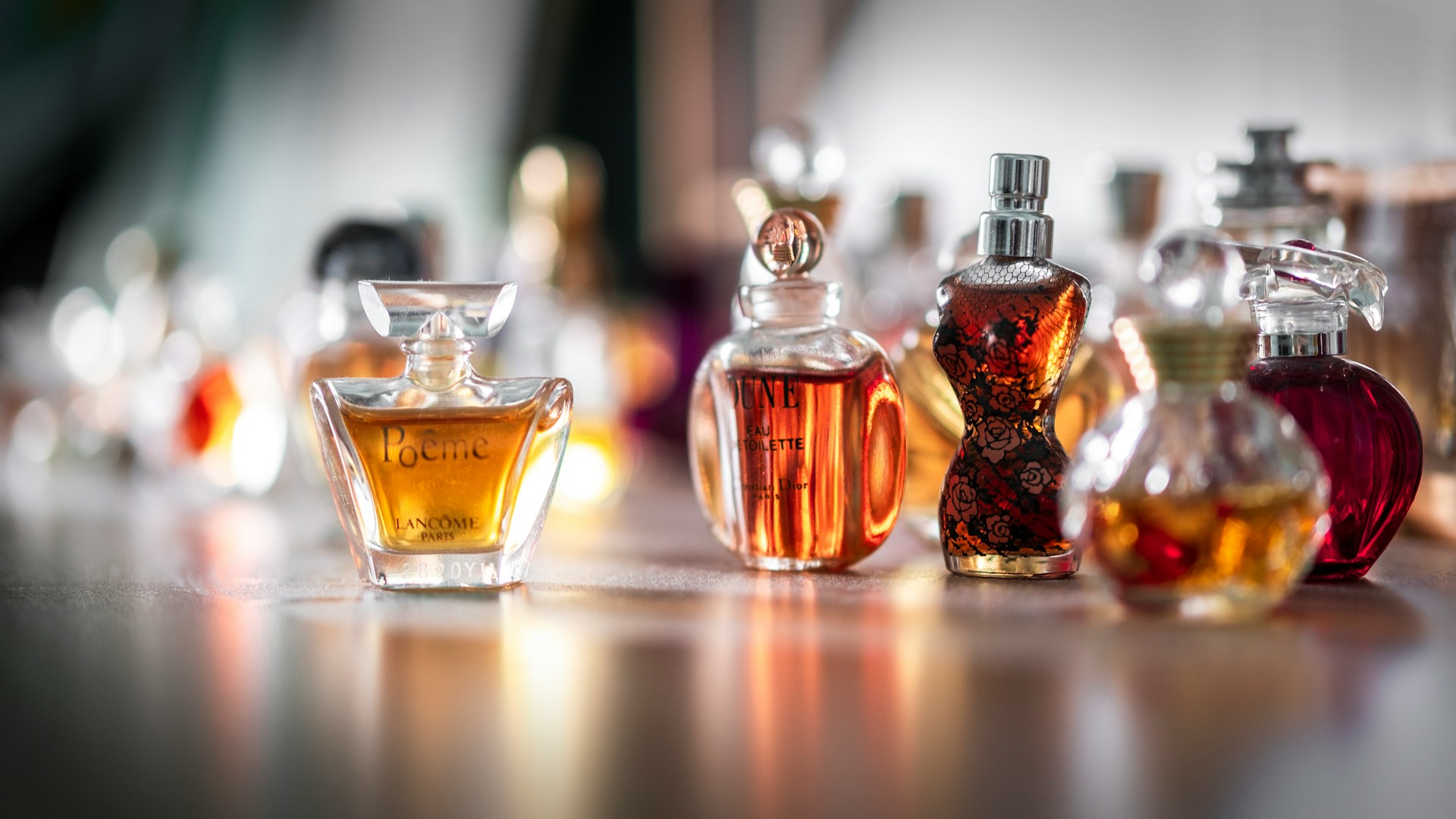 عطر فاخر